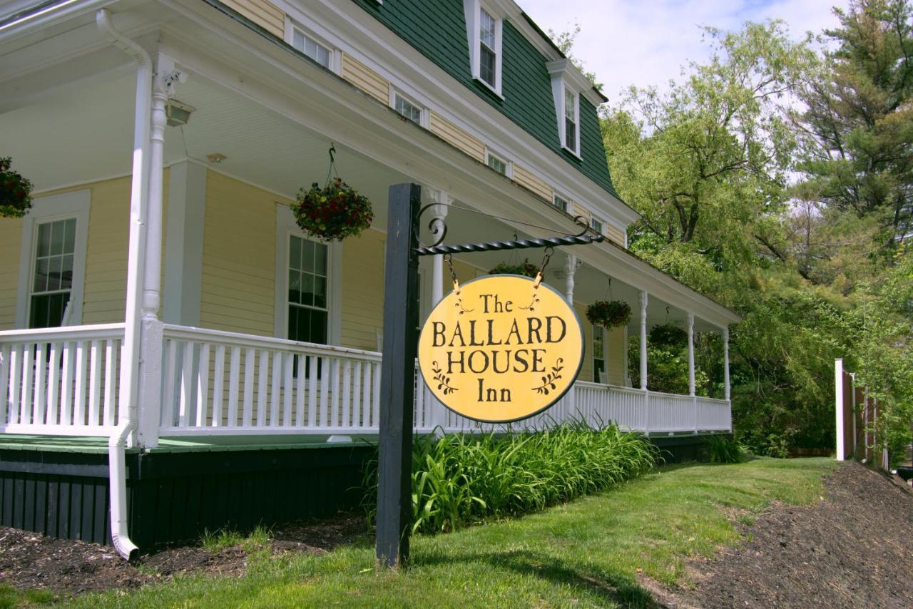 מרדית' Ballard House Inn מראה חיצוני תמונה